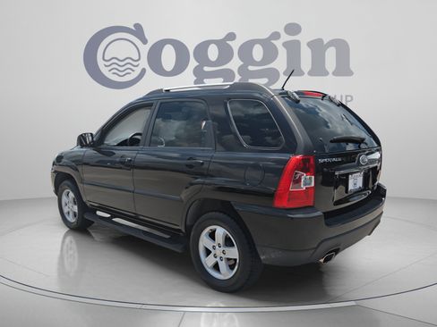 Used 2009 Kia Sportage LX FWD image 3