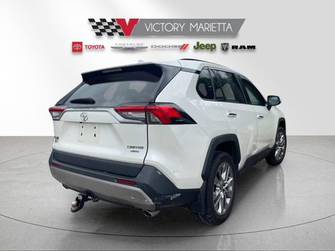 Used 2022 Toyota RAV4 Limited AWD/4WD image 5