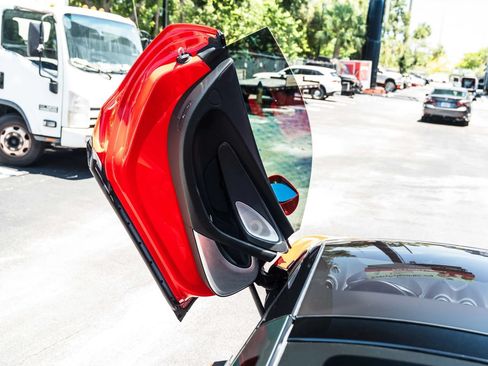 Used 2023 McLaren GT RWD image 19