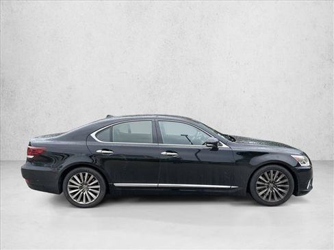 Used 2015 Lexus LS 460 AWD w/ Comfort Package image 4