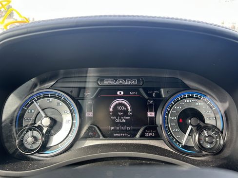 Used 2022 RAM 2500 Limited image 19