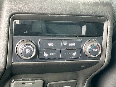 Used 2022 GMC Acadia Denali w/ Denali Ultimate Package image 27