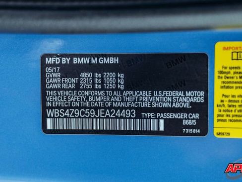 Used 2018 BMW M4 Convertible w/ Competition Package image 81