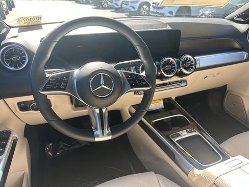 New 2026 Mercedes-Benz GLB 250 image 24