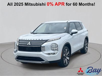 New 2025 Mitsubishi Outlander SE