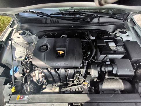 Used 2022 Kia Forte Sedan FWD image 11