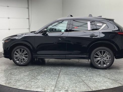 New 2025 MAZDA CX-5 Signature image 39
