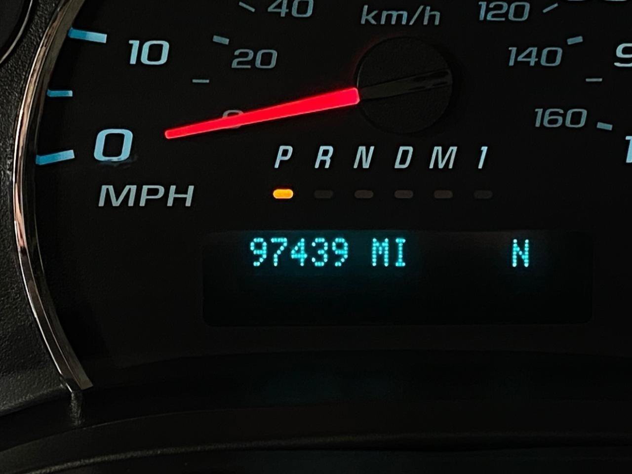 Used 2020 Chevrolet Express 2500 w/ Driver Convenience Package RWD image 9