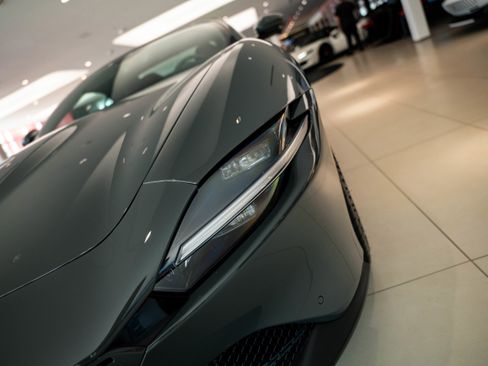 Used 2024 Ferrari Roma Spider image 47