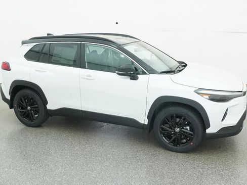 New 2026 Toyota Corolla Cross XSE image 12