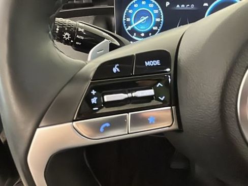 Certified 2024 Hyundai Tucson Limited AWD/4WD image 15