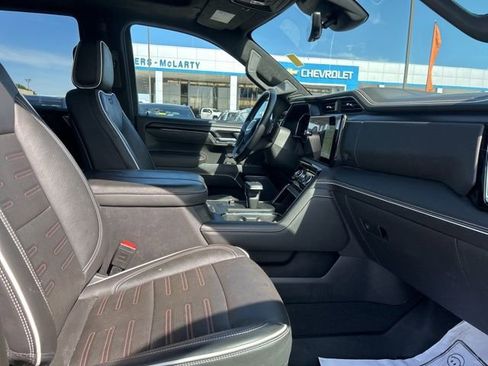 Used 2023 GMC Sierra 1500 AT4X image 33