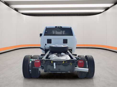 New 2026 RAM 5500 Tradesman image 6