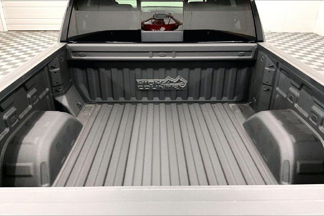 Used 2024 Chevrolet Silverado 1500 High Country w/ LPO, Dark Essentials Package AWD/4WD image 35