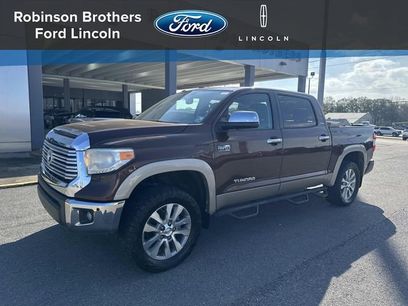 Used 2016 Toyota Tundra Limited w/ Limited Premium Package