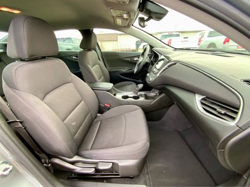 Used 2023 Chevrolet Malibu LT image 24