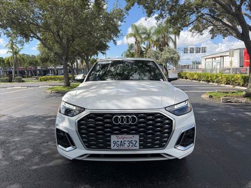 Used 2023 Audi Q5 2.0T Premium Plus w/ Premium Plus Package AWD/4WD image 8