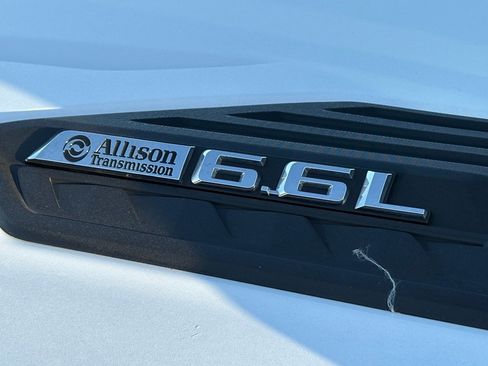 Used 2024 Chevrolet Silverado 3500 LTZ w/ LTZ Plus Package image 15