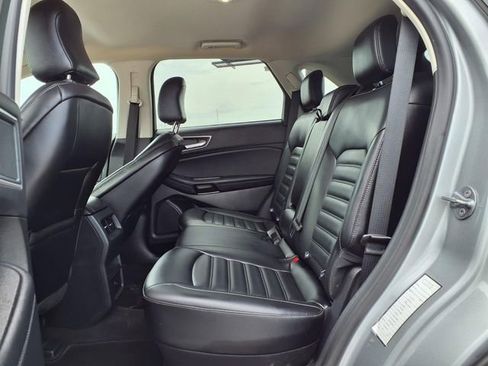 Used 2024 Ford Edge SEL AWD/4WD image 15