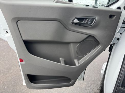 New 2026 Ford Transit 250 148 Medium Roof Extended AWD image 24