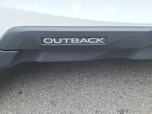 Used 2022 Subaru Outback Premium AWD/4WD image 21