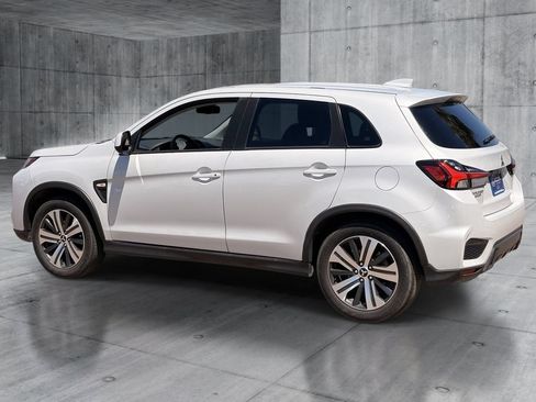 Used 2024 Mitsubishi Outlander Sport ES AWD/4WD image 3