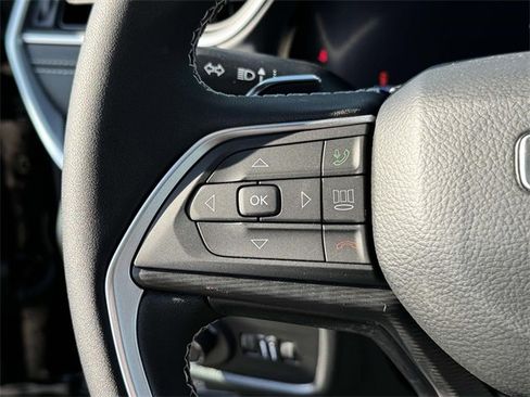 New 2025 Jeep Grand Cherokee Laredo X w/ Trailer Tow Package image 9