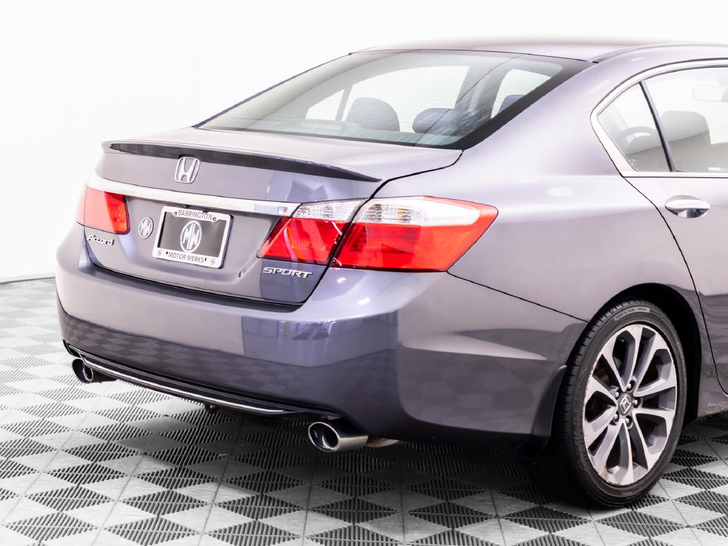 Used 2015 Honda Accord Sport image 31