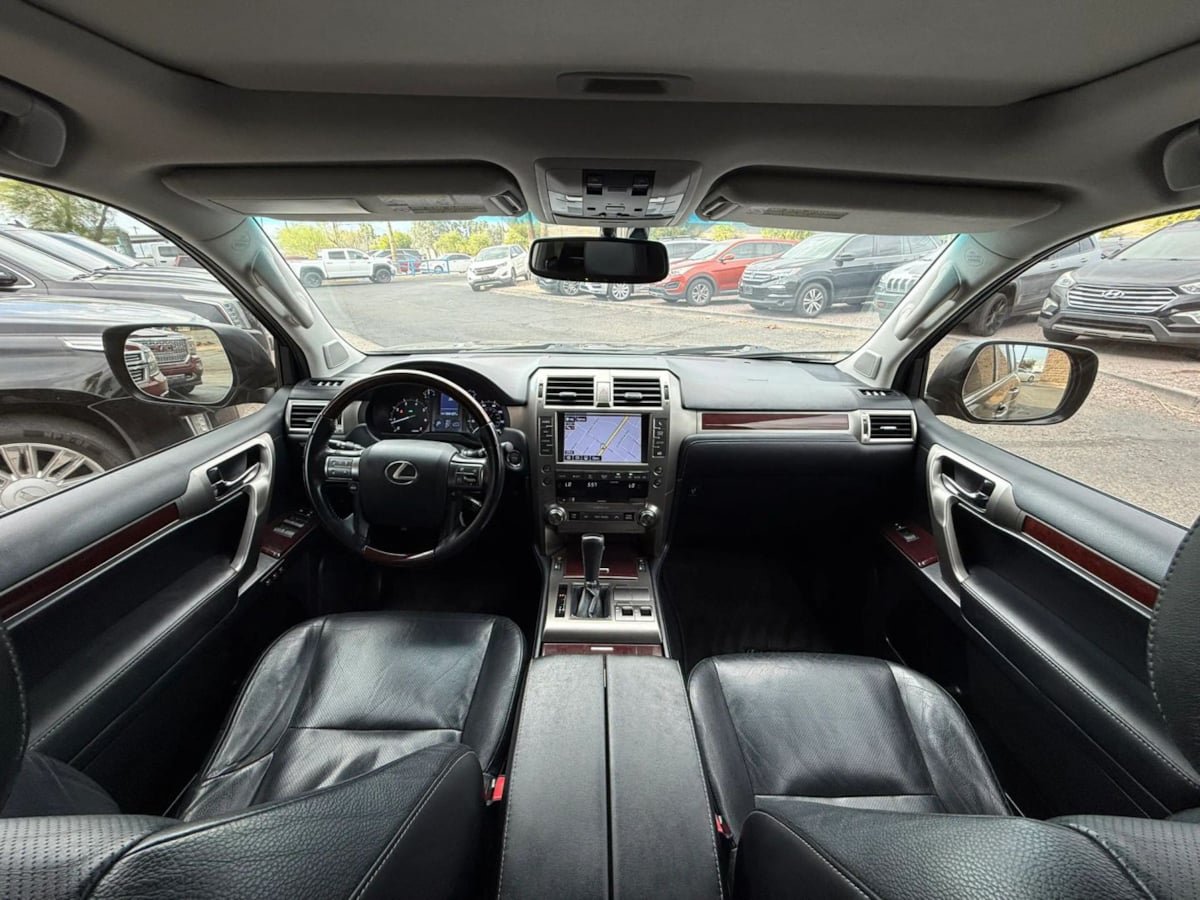 Used 2014 Lexus GX 460 w/ Premium Package AWD/4WD image 46