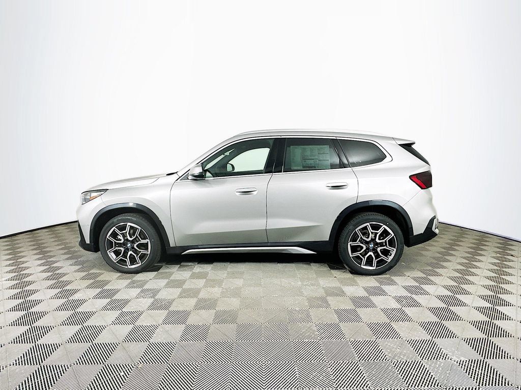 Used 2026 BMW X1 xDrive28i w/ Convenience Package AWD/4WD image 5