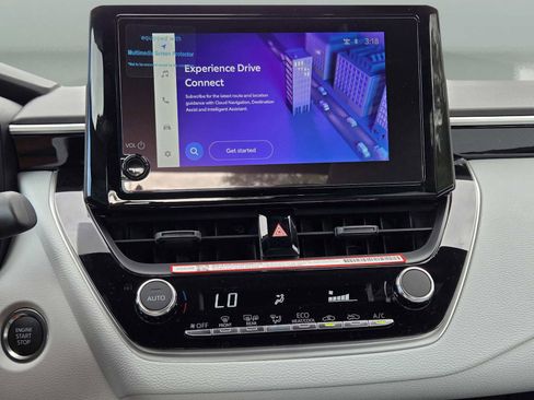 Used 2026 Toyota Corolla SE image 24