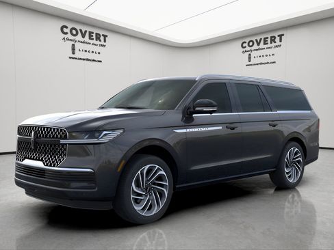 New 2026 Lincoln Navigator L Reserve image 1