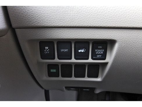 Used 2015 Nissan Rogue SL image 22