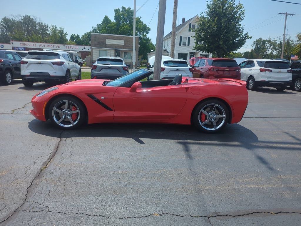Certified 2017 Chevrolet Corvette Stingray Convertible w/ 1LT RWD image 5