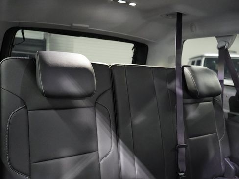 Used 2016 Chevrolet Suburban LTZ AWD/4WD image 30