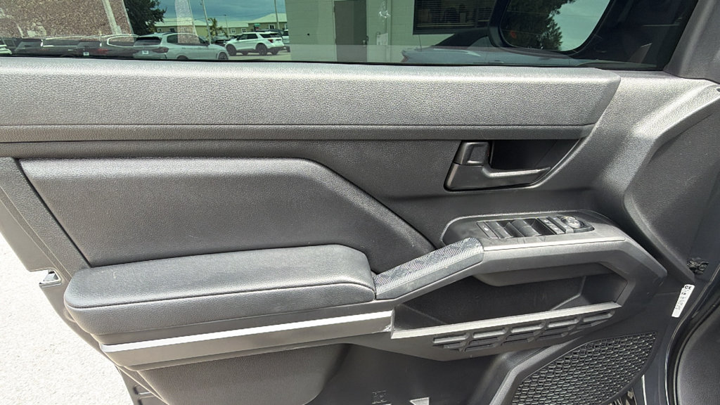 Used 2024 Toyota Tacoma SR5 RWD image 13