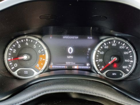 Used 2021 Jeep Renegade Limited image 14