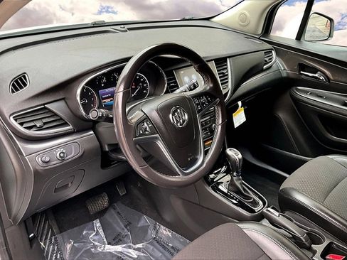 Used 2020 Buick Encore Preferred w/ Safety Package image 15