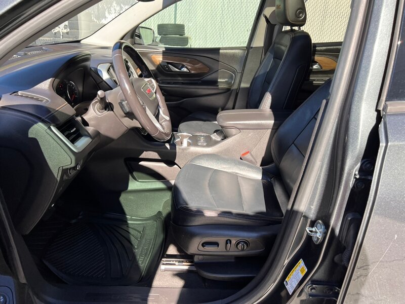 Used 2018 GMC Terrain SLE w/ Infotainment Package I AWD/4WD image 15