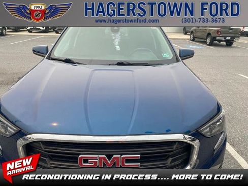 Used 2020 GMC Terrain SLE w/ Driver Convenience Package AWD/4WD image 1