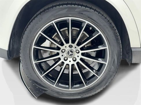 Used 2022 Mercedes-Benz GLE 350 4MATIC w/ AMG Line Exterior image 53