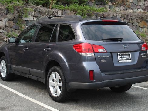 Used 2014 Subaru Outback 2.5i Premium image 7