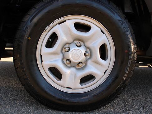 Used 2015 Toyota Tacoma 2WD Double Cab image 21