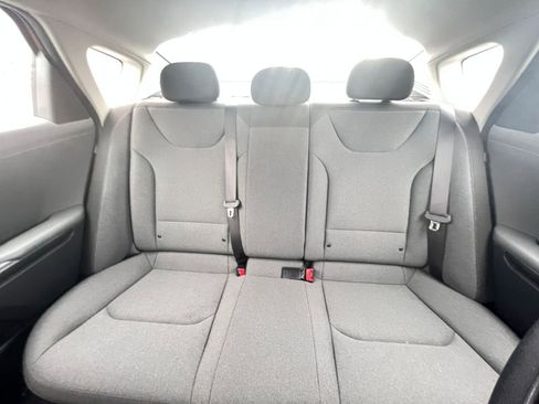 Used 2025 Kia K4 LXS image 38