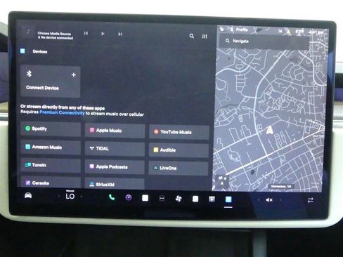 Used 2022 Tesla Model X AWD/4WD image 16