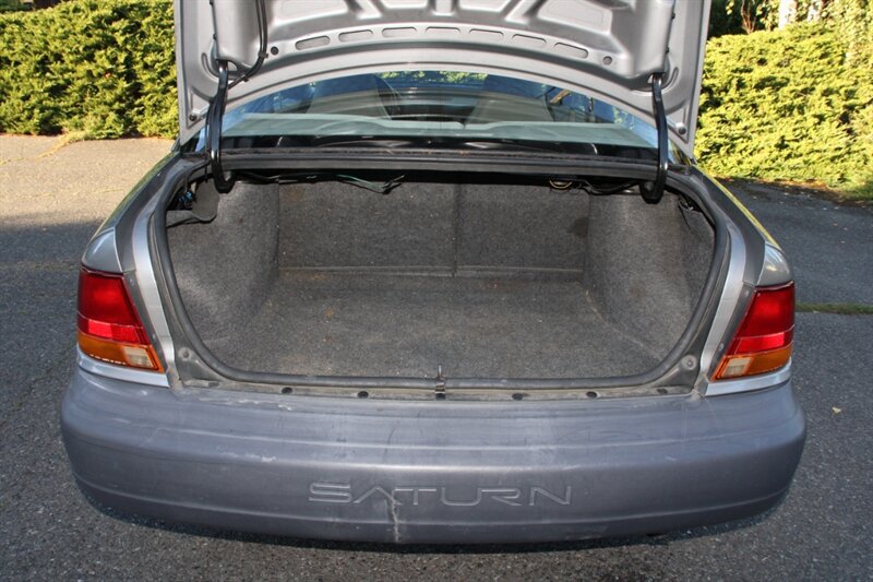 Used 1996 Saturn S-Series SL FWD image 15