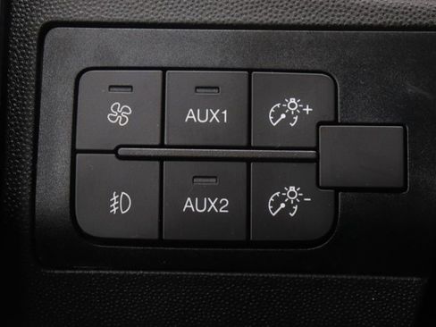 Used 2025 RAM ProMaster 1500 w/ Quick Order Package 22G SLT image 31