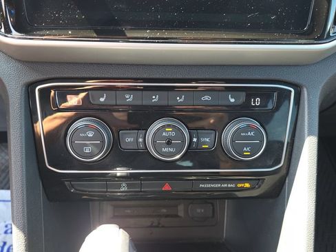 Used 2023 Volkswagen Atlas Cross Sport SE AWD/4WD image 20
