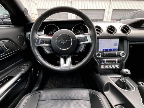 Used 2023 Ford Mustang GT Premium image 7
