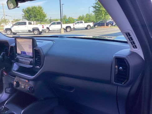 Used 2022 Ford Bronco Sport AWD/4WD image 16